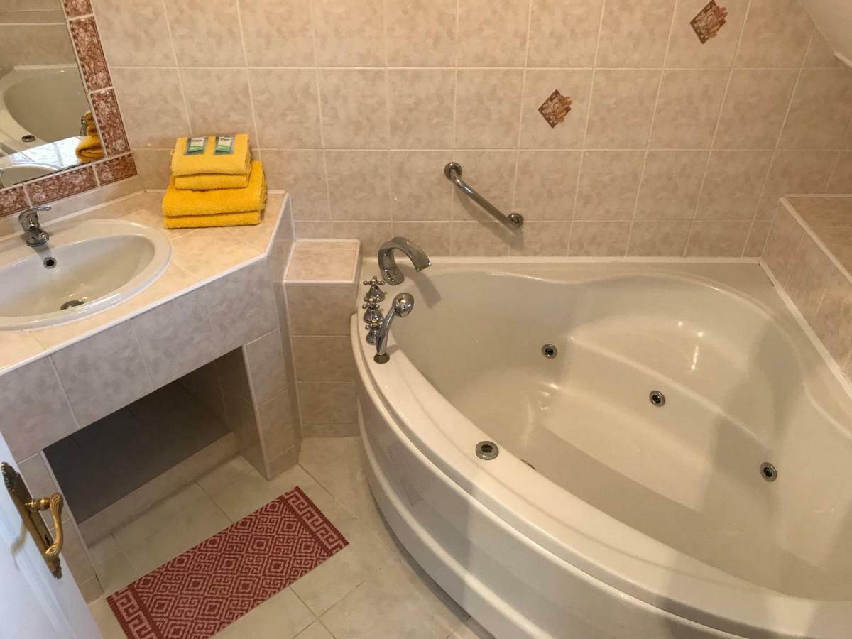 Hotel U Svateho Urbana Mikulov Zewnętrze zdjęcie