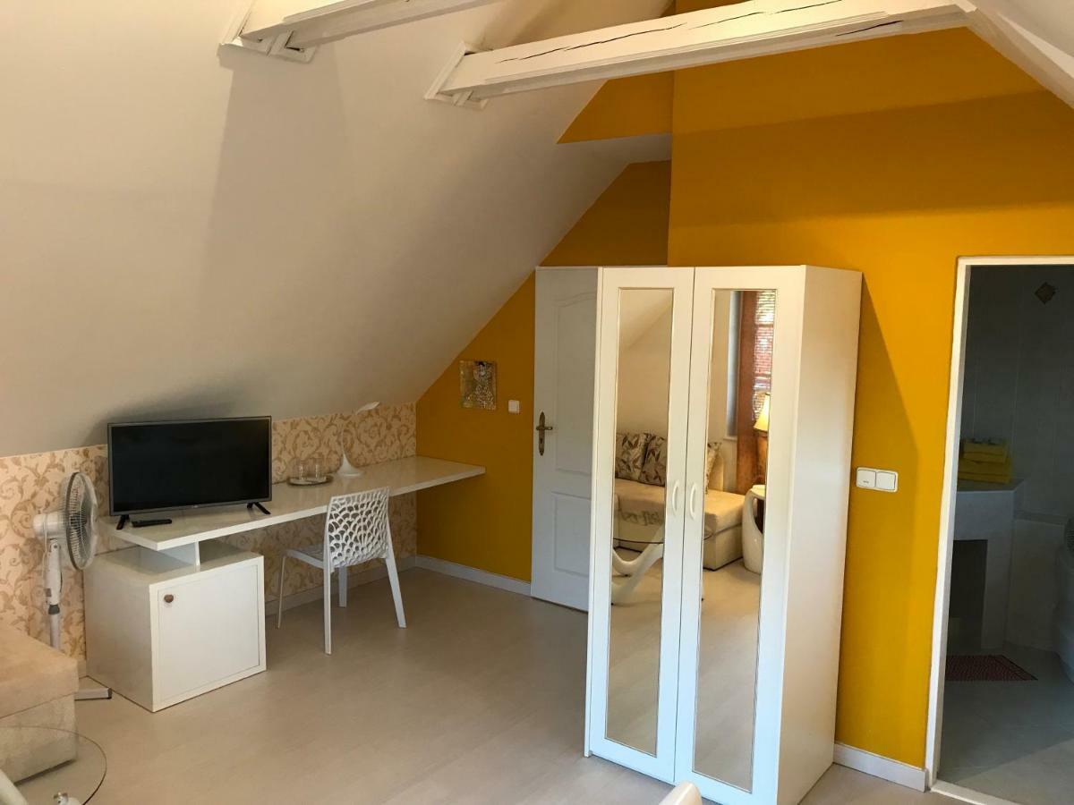 Hotel U Svateho Urbana Mikulov Zewnętrze zdjęcie