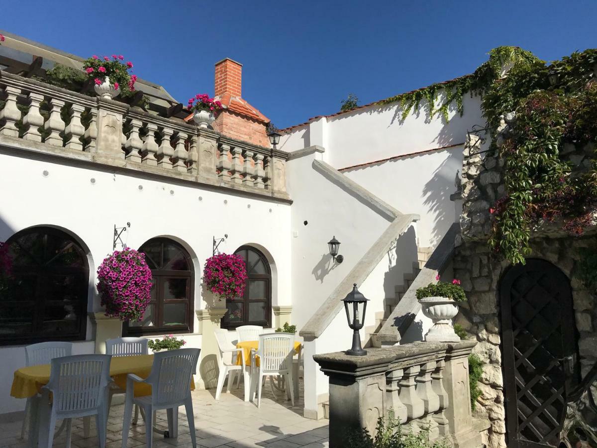 Hotel U Svateho Urbana Mikulov Zewnętrze zdjęcie