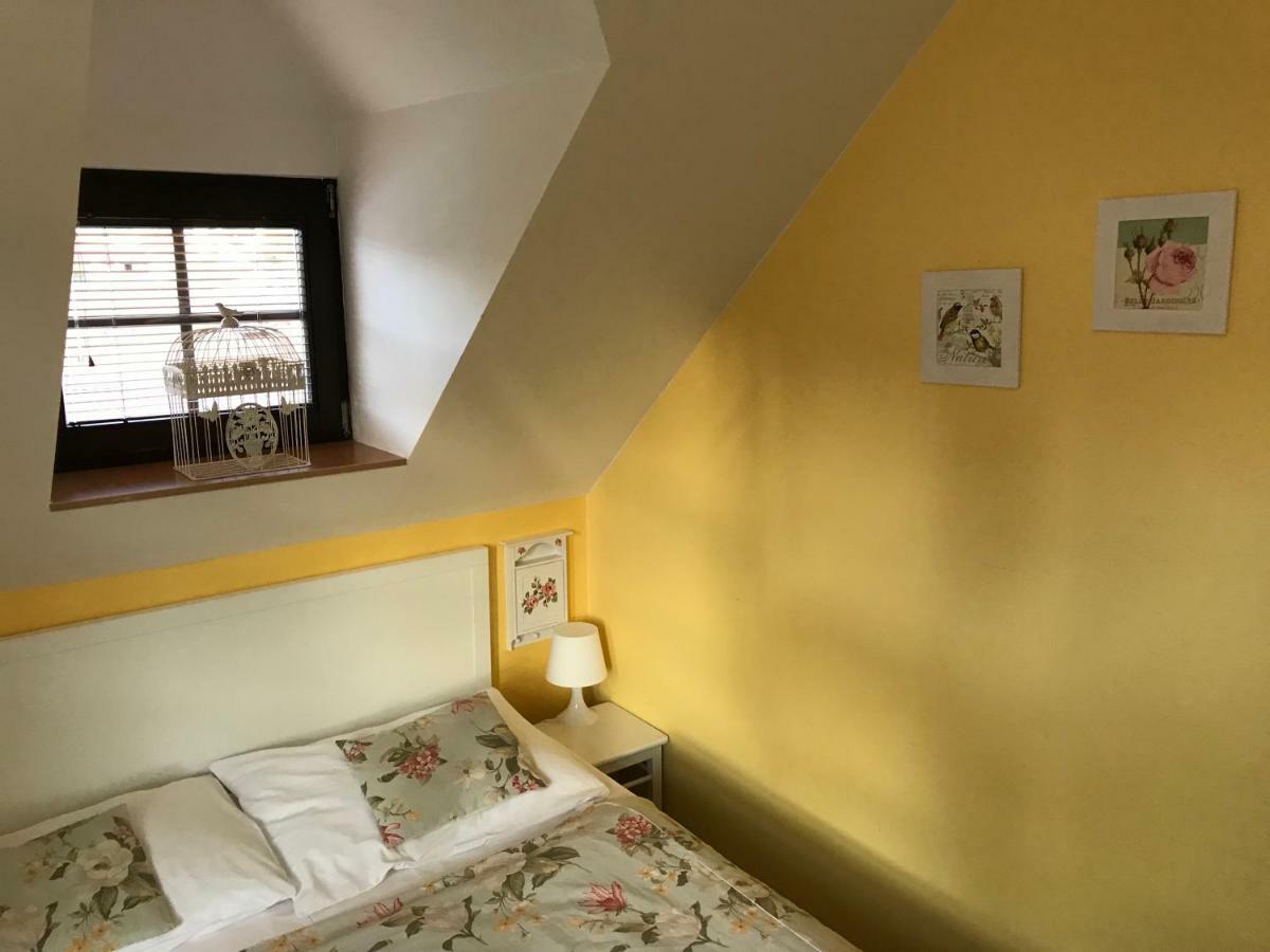 Hotel U Svateho Urbana Mikulov Zewnętrze zdjęcie